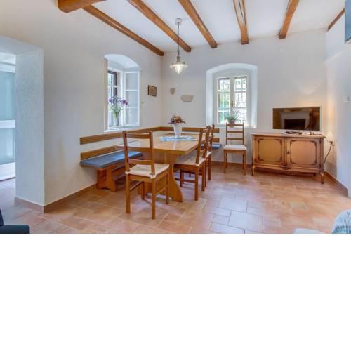 Holiday home in Osor/Insel Cres 38223