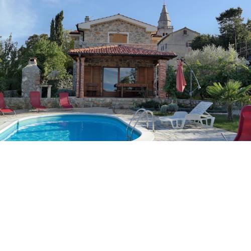 Holiday home in Poljica/Malinska 33198