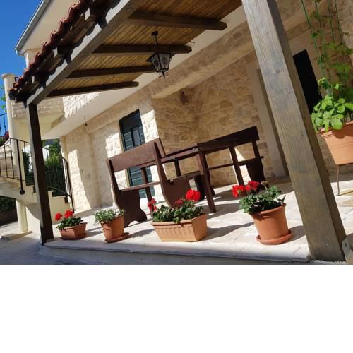 Holiday home Jakov