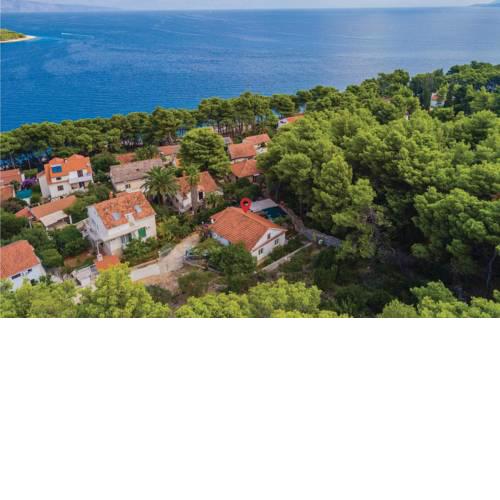 Holiday home Jelsa Vitarnja