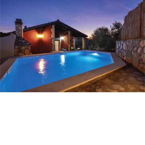 Holiday home Jezera Domagojeva