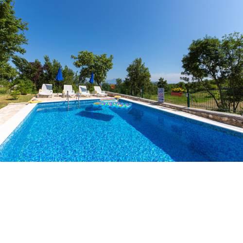 Villa Josip