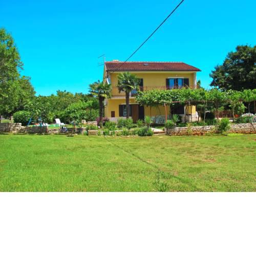 Holiday Home Karla (ROJ305)