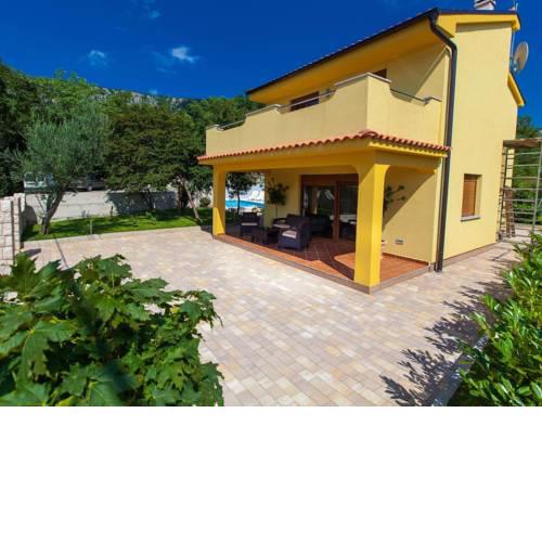 Holiday Home Karlita