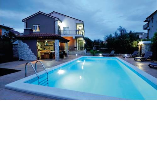 Holiday home Kastel Novi with Outdoor Swimming Pool 337