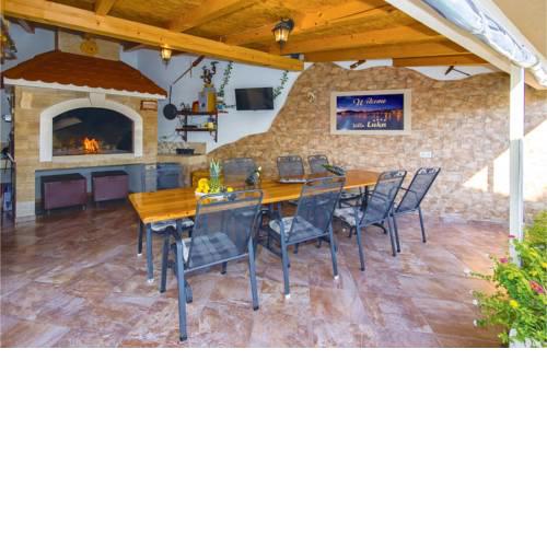 Holiday Home Kastel Stafilic - 01