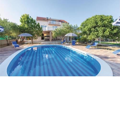 Holiday home Kastel Stafilic 46 with Outdoor Swimmingpool