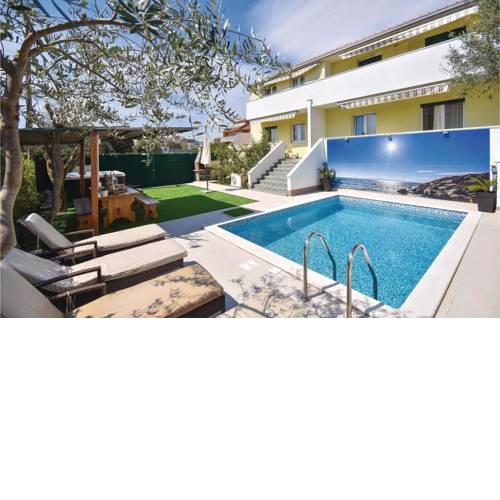 Holiday home Kastel Stafilic Njiva Sv.Petra