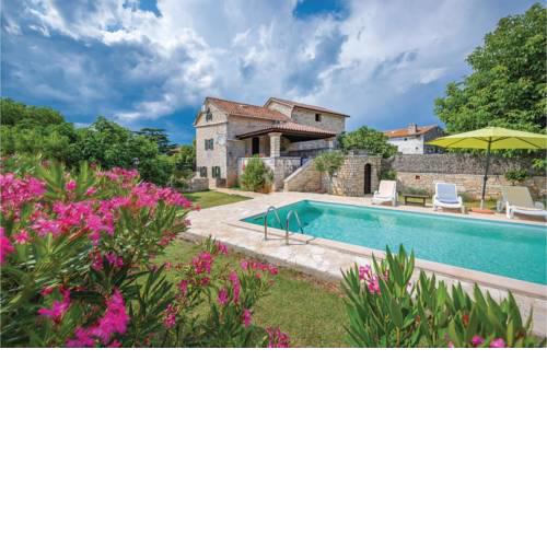 Holiday home Klarici III