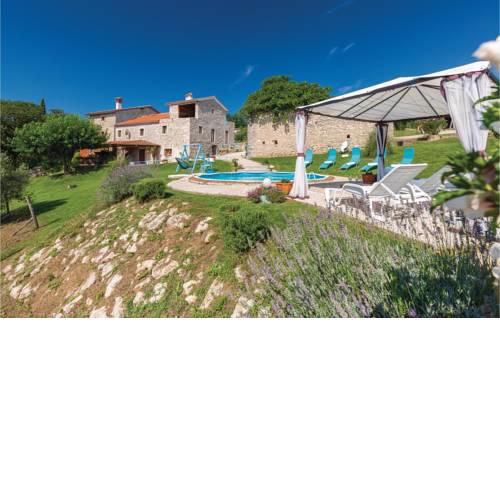 Holiday home Klesari I