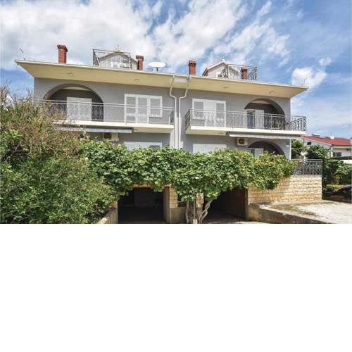 Holiday home Kneza Trpimira II