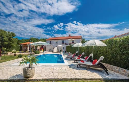 Holiday home Kras