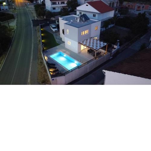 Holiday home Kreso - with pool: