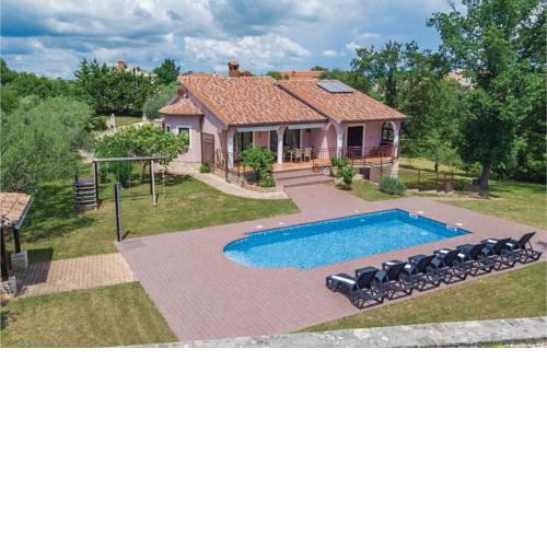 Holiday home Krnica 31