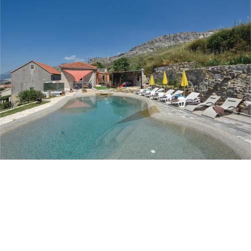 Holiday home Kucine 18