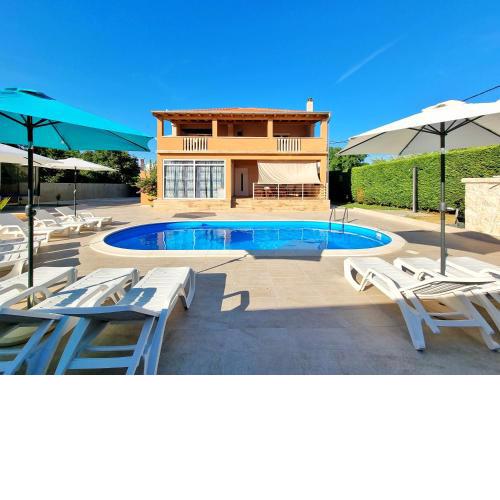 Holiday Home Lucija