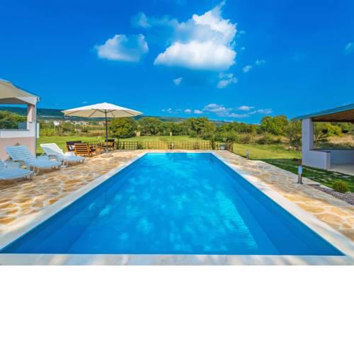 Holiday Home Luka
