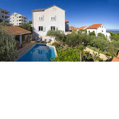 Holiday Home Lukrecia