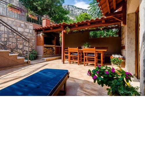 Holiday Home Mala Villa