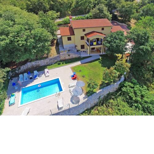 Holiday Home Marija (RAC403)