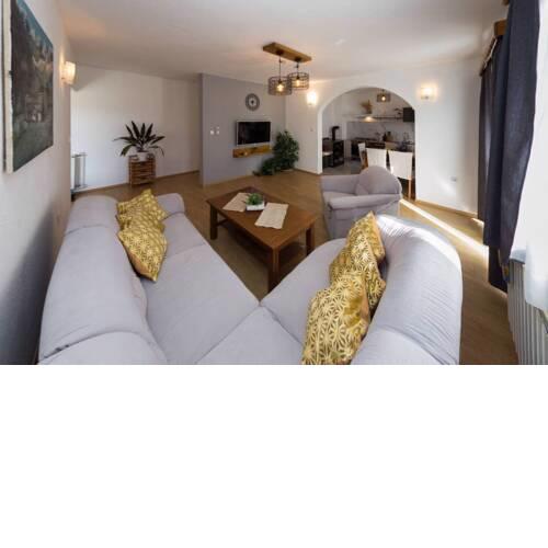Holiday home Melani