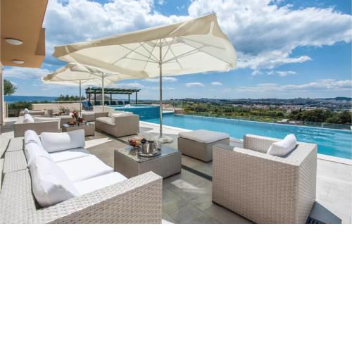 Holiday home Mravinci with Sauna 371