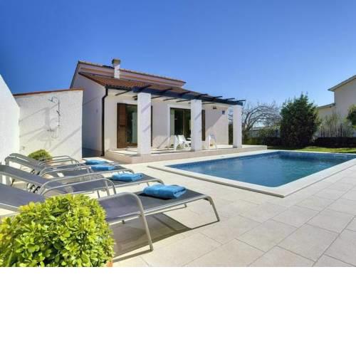 Holiday Home Natasa