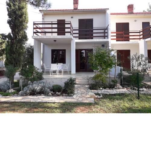 Holiday Home Novalja