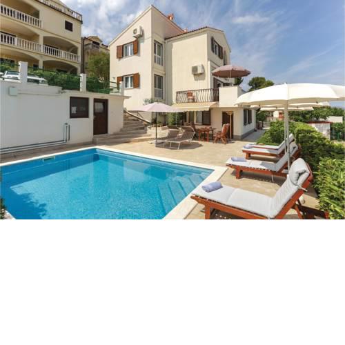 Holiday home Okrug Donji Osoje