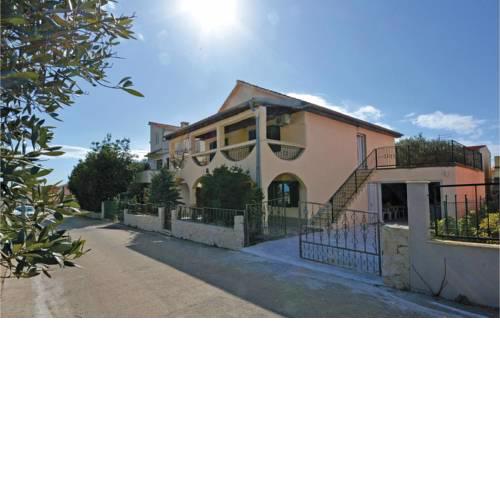 Holiday home Okrug Gornji 51
