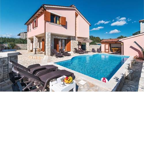 Holiday home Orihi II
