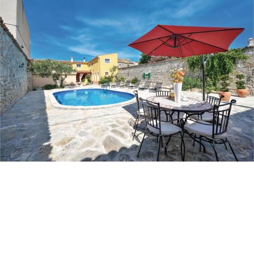 Holiday home Pakostane 12 with Outdoor Swimmingpool