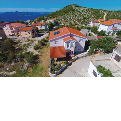 Holiday home Pakostanska br. I