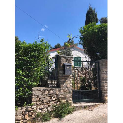 Holiday home Pavarotti