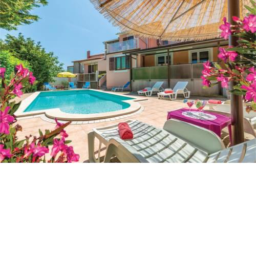 Holiday home Pomer Cr