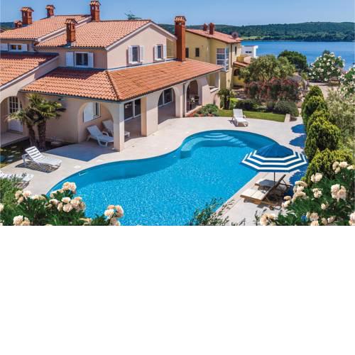 Holiday home Pomer II