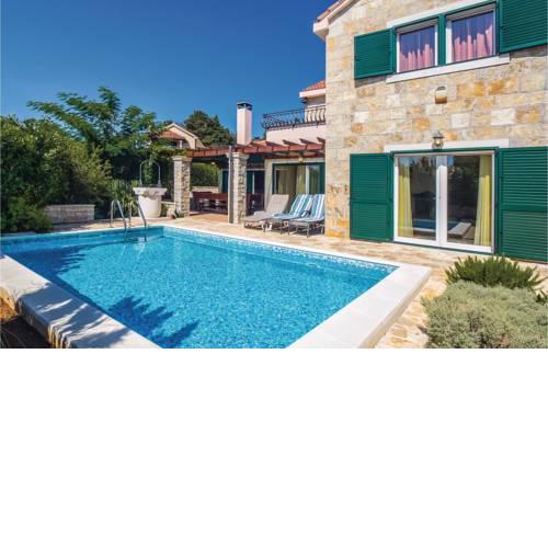 Holiday home Praznica Praznica