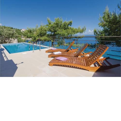 Holiday home Prigradica 50