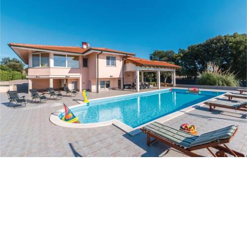 Holiday home Pula 17