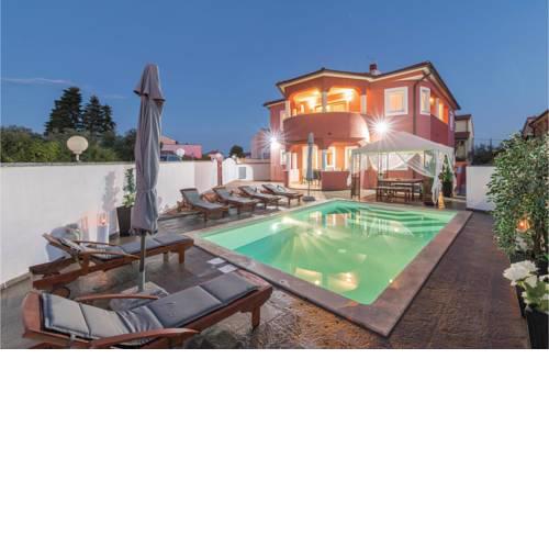 Holiday home Pula Paduljski put