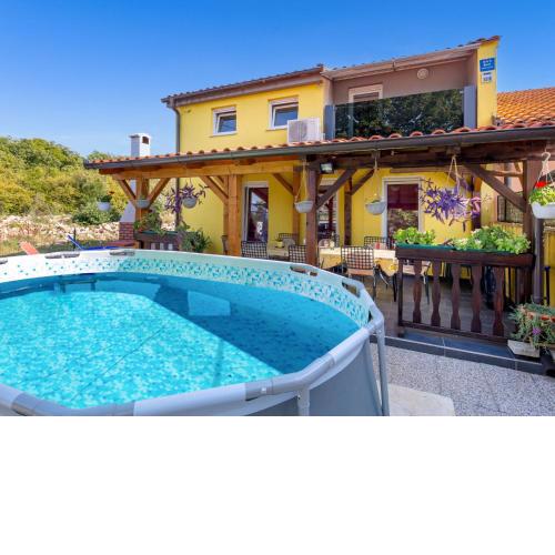 Holiday Home Radmila - MLK137