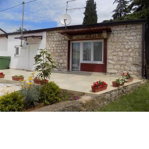 Holiday home Radmila