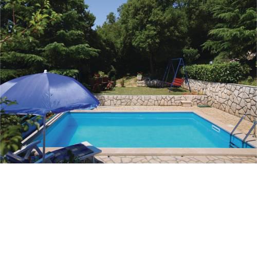 Holiday home Reburici I