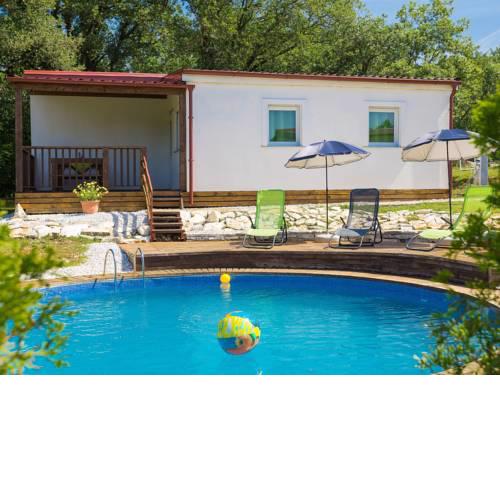 Holiday Home Resort Jelovci.3