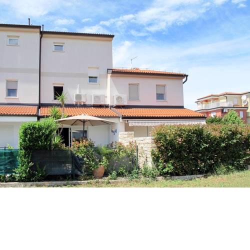 Holiday Home Saini (NVG116)