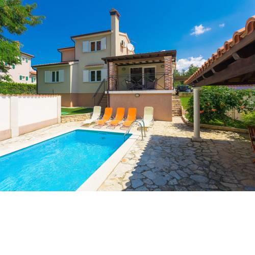 Holiday Home Serena