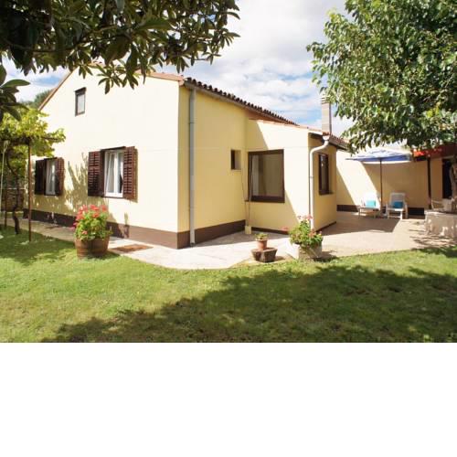 Quaint Villa in Fazana with Terrace