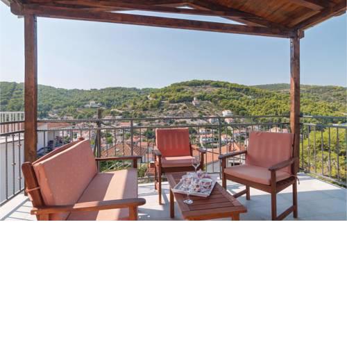 Holiday Home Stomorska with Sea View 12