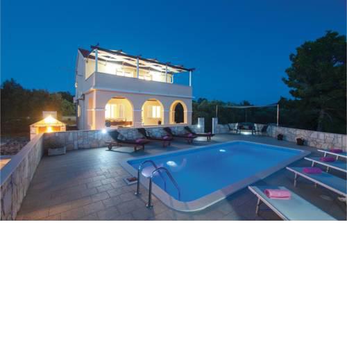 Holiday home Tankaraca bb V