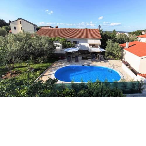 Holiday Home Toma